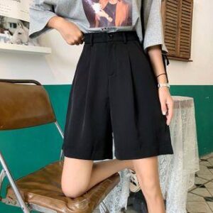 Feminine Mini Skirt: The Versatile Piece Worth Restyling feminine mini skirt fashion styling inspiration