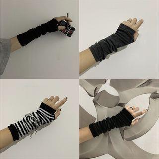 Plain/Striped Arm Sleeves Gray by Porstina