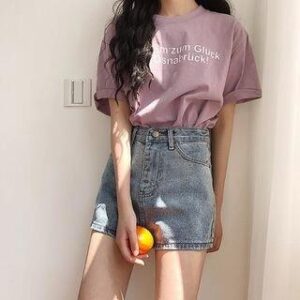 High-Waisted Shorts: Small Details, Strong Style high-waisted shorts fashion styling inspiration