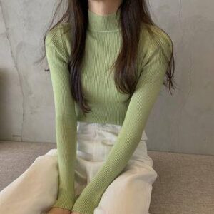 A Fresh Take on the Statement Top: Outfit Proportions That Work A Fresh Take on the Statement Top