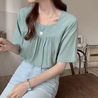 Square-Neck Short-Sleeve Blouse Green by Leoom