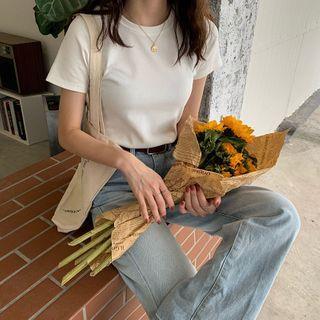 Short-Sleeve Plain T-Shirt White by Moon City