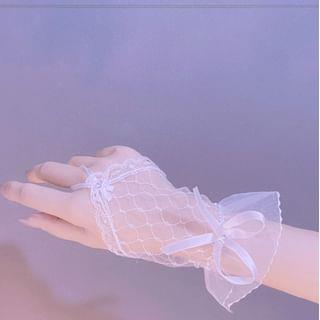 Lace Fingerless Gloves Black by Drexxiax