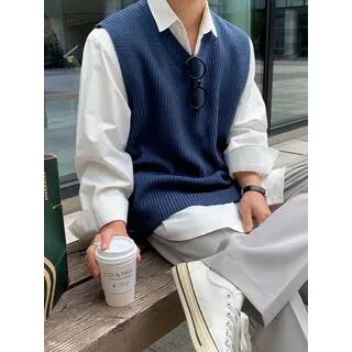 V-Neck Sweater Vest Blue by MRCYC