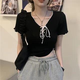 Short-Sleeve V-Neck Cropped T-Shirt Black by Ukiyo