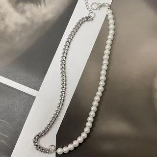 Faux Pearl Chain Necklace Silver & White | BABLIBU by BABLIBU