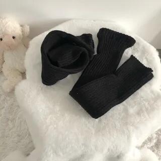 Plain Knit Leg Warmers Black by Gentiana