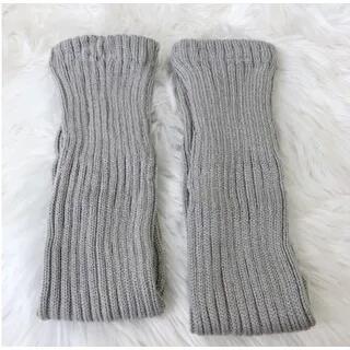 Plain Knit Leg Warmers Light Gray by Gentiana