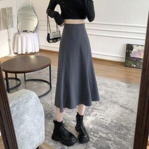 pleated mini skirt fashion styling inspiration