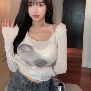 Beige Fitted Tee fashion styling inspiration
