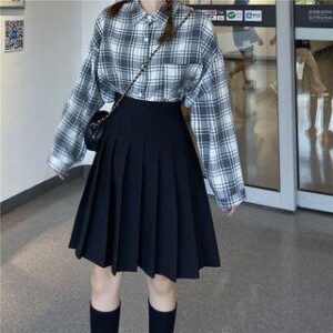 Pleated Mini Skirt: The Versatile Piece Worth Restyling pleated mini skirt fashion styling inspiration