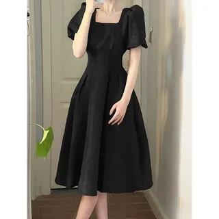 Short-Sleeve Square Neck Plain Midi A-Line Dress Black by Hevnir