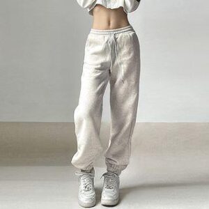 Wide-Leg Trousers and Contemporary Relaxed Tailoring