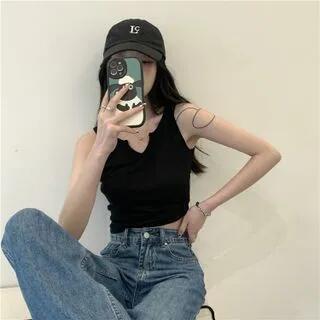 Plain Crop Tank Top Black by monroll