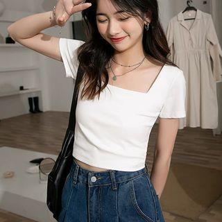 Short-Sleeve Square Neck Plain Tee 8813 - White by KUMI