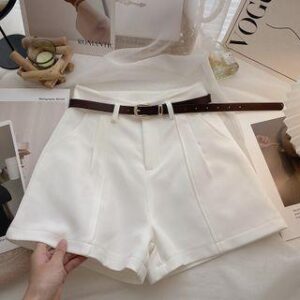 high-waisted shorts fashion styling inspiration