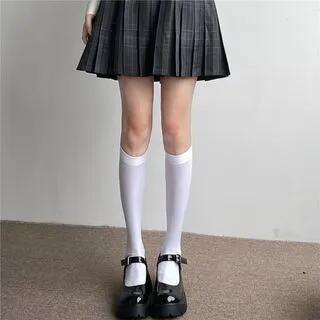 Plain Socks / Set Set of 2 Pair - Over the Knee - White by Gentiana