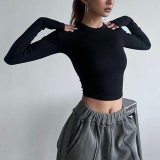 Long-Sleeve Mock Neck / Round Neck Plain Cropped Tee Mock Neck - Black by Wildery