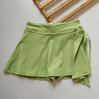 Plain Slit Tennis Skort Green by Runyz