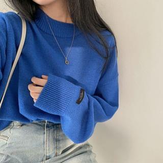 Round Neck Plain Sweater Blue by PINPI
