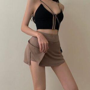 Flowing Midi Skirt: New Ways to Wear a Classic flowing midi skirt fashion styling inspiration