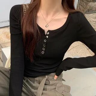 Long-Sleeve Plain Henley Tee Black by Gwendolyn