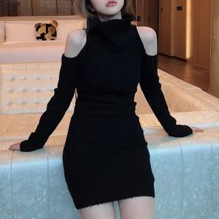 Long-Sleeve Cold Shoulder Turtleneck Plain Ribbed Mini Sheath Sweater Dress Black by Odestra
