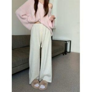 Wide-Leg Trousers and Contemporary Relaxed Tailoring: Considered Outfit Proportions Wide-Leg Trousers and Contemporary Relaxed Tailoring
