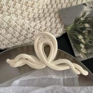 Wavy Hair Claw k11-393 - White | Poppin 251235340