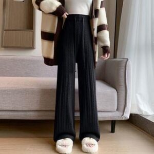 Wide-Leg Trousers and Contemporary Relaxed Tailoring
