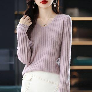 Long-Sleeve V-Neck Plain Ribbed Knit Top Light Purple by Odestra