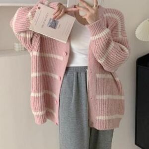 Cardigan: How to Build the Outfit — Evening Notes Cardigan fashion outfit inspiration