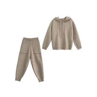 Set: Plain Hoodie + High Rise Harem Sweatpants Set Of 2 - Hoodie & Sweatpants - Khaki by Omibayo