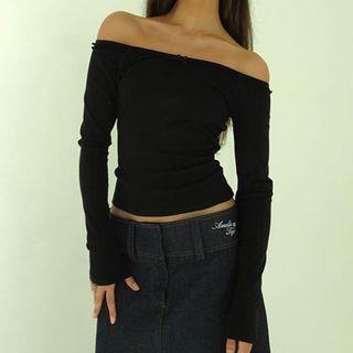 Long-Sleeve Off-Shoulder Plain Lace Trim Slim Fit Top Black by Rosesand