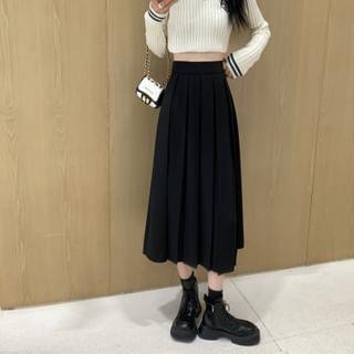 High Waist Plain Accordion Pleated Midi A-Line Skirt Black by Shinsei