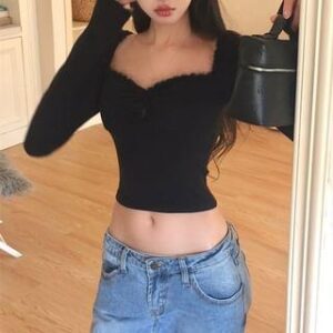 Long-Sleeve Sweetheart Neckline Plain Cutout Slim Fit Crop T-Shirt Black 254754842