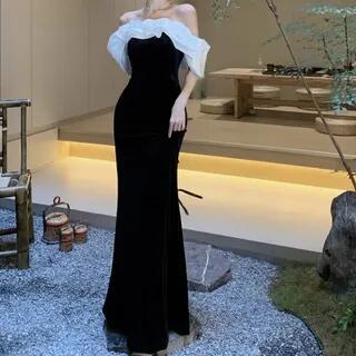Off-Shoulder Two Tone Frill Trim Velvet Mermaid Evening Gown Black by JIYON