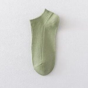 Sage Green Ankle Socks: New-Season Inspiration and Styling Ideas Sage Green Ankle Socks