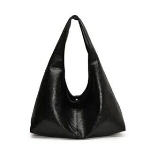 Considered Everyday Style: Handbag for Weekend Wardrobes — Effortless Edit Everyday handbag fashion outfit inspiration
