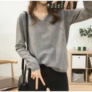 Grey Crewneck Sweater fashion styling inspiration