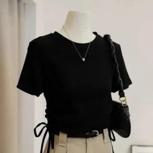 Black Short Sleeve Tee fashion styling inspiration