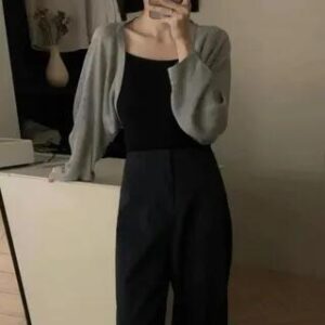 Grey Cropped Blazer fashion styling inspiration