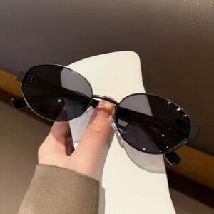 Oval Sunglasses Black Frame - Black | MOL Girl 279353611