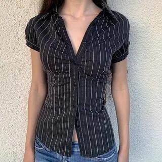 Short Sleeve / Long Sleeve V-Neck Striped Slim-Fit Shirt Short-Sleeve - Black by Sosana