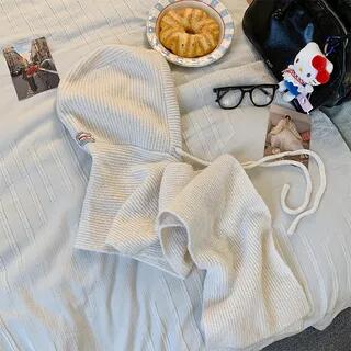 Plain Knit Hooded Scarf Off-White by Pompabee
