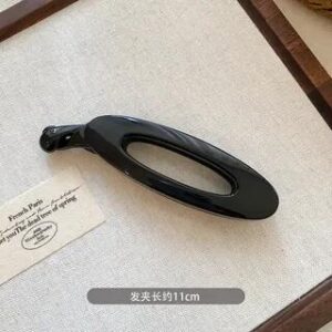 Hollowed Banana Clip Black | Jael 280952072