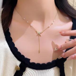 Faux Pearl Bow Pendant Necklace x744 - Gold | LIVSIA by LIVSIA
