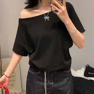 Short-Sleeve Off Shoulder Plain Top Black by Rosesand