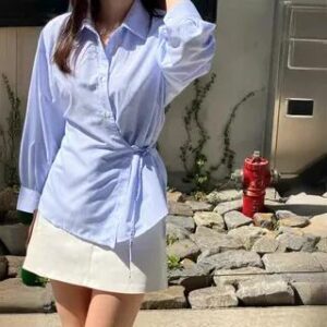 Blue Oversized Shirt: An Effortless Fashion Styling Guide Blue Oversized Shirt fashion styling inspiration