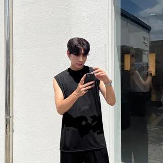 Ribbed Comfy Tank Top / Sleeved T-Shirt (2 Types) (Sleeved T-Shirt) Black by JOGUNSHOP